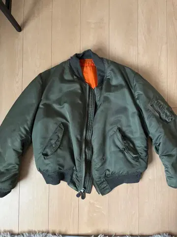 70sMA-1 플라이트 자켓 L 사이즈 1976년제