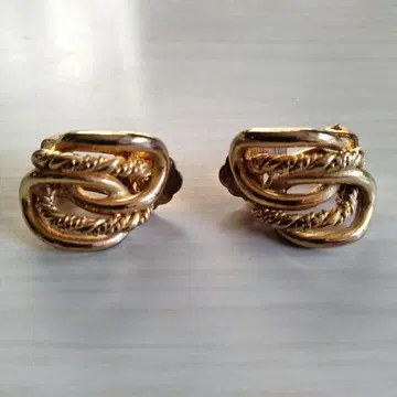 골드 트위스트 로프 귀찌