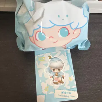 DIM00 The Missing Day 피규어 세트