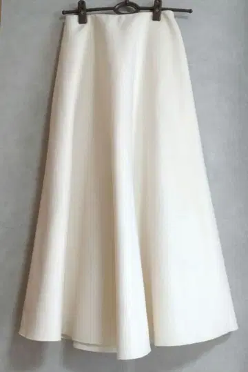 BirthdayBash 벌스데이 바쉬 플레어 스커트 롱