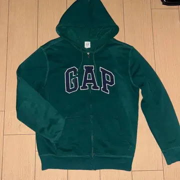 GAP 다크 그린 후드 부착 후드티