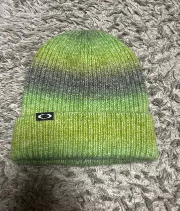 Oakley 니트 모자 그라데이션