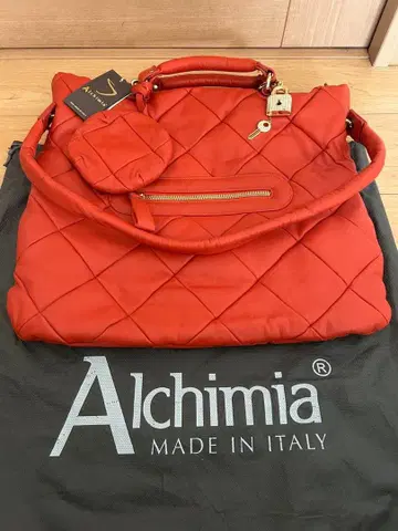 알키미아 토트백 2way 퀼팅 가죽 숄더백