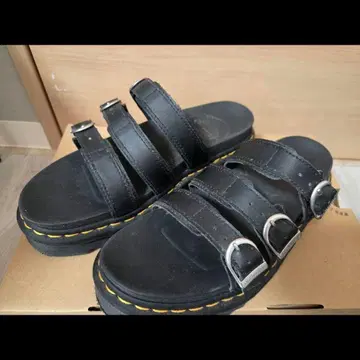 ~12/14 마감 닥터마틴 샌들 블랙