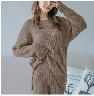 리브 니트 룸웨어 세트 aimerfeel 같은 형태