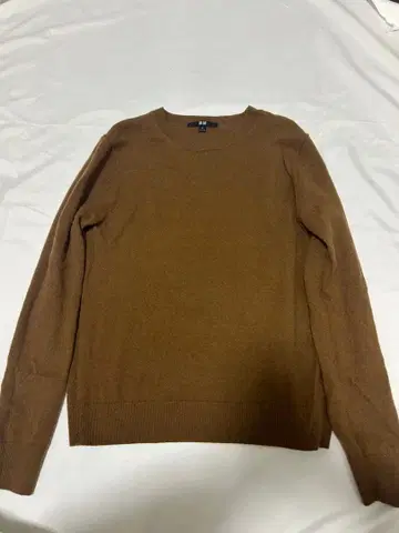 유니클로 캐시미어 스웨터 브라운 M