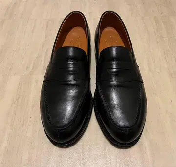 Jalan Sriwijaya 98998 Garuda BLACK UK8.5