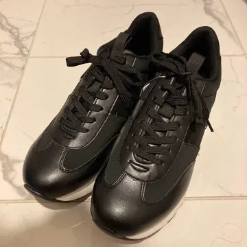 택 포함 새상품* 마리클레르 가죽 스니커즈