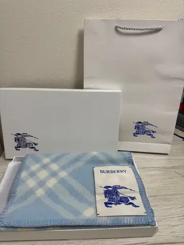 미착용 새상품 100% 울 체크 무늬 머플러