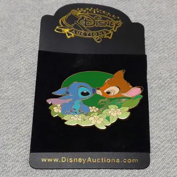 [레어] DisneyAuctions 스티치 밤비 패턴 핀 배지