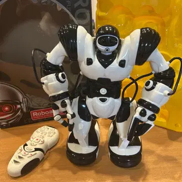 Roboactor 로봇 완구