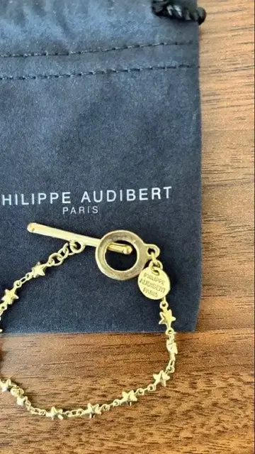 PHILIPPE AUDIBERT 골드 팔찌 스타