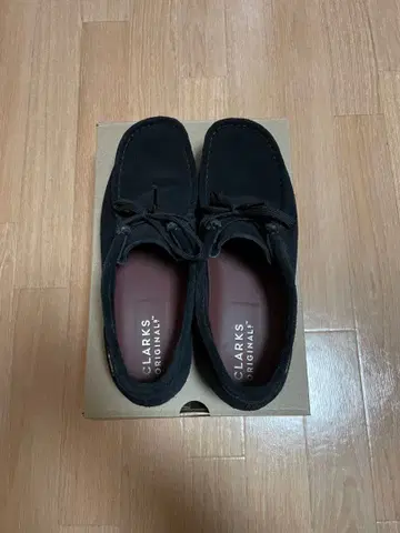 Clarks 왈라비 고어텍스