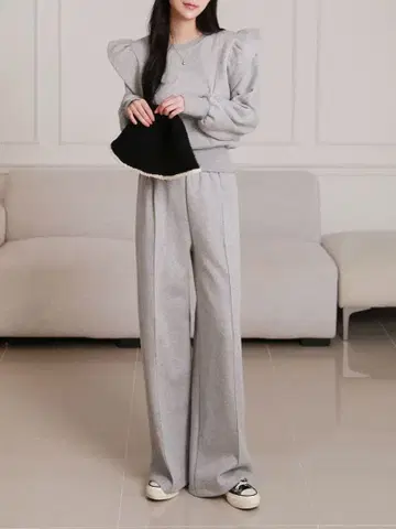 속기모 프릴 포켓 맨투맨 & 이지 팬츠