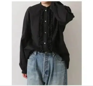 코튼 린넨 프릴 블라우스 블랙