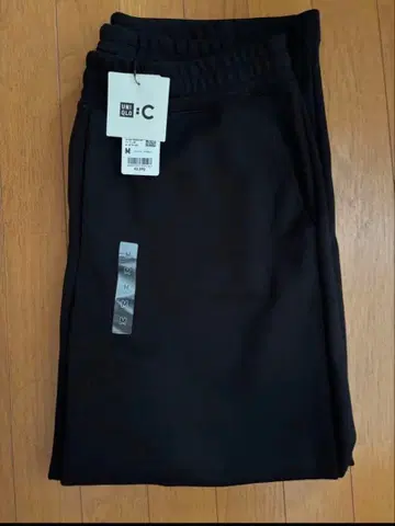 새상품 유니클로C 맨투맨 와이드 팬츠 블랙 M