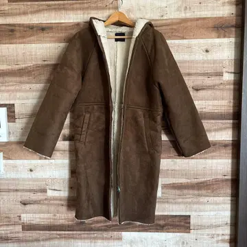 KBF 페이크 무스탕 롱 코트