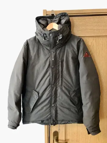 DEUS EX MACHINA 데우스 엑스 마키나 다운 자켓 일본제