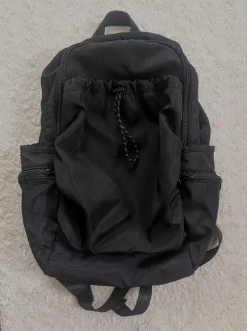 뷰티앤유스 유나이티드 애로우즈 드로스트 포켓 백팩