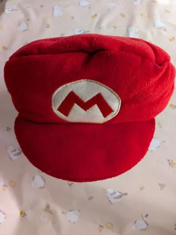 마리오 모자풍 빨간색 플리스 캡