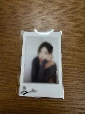 tripleS 소현 jumpup 친필 사인 폴라로이드