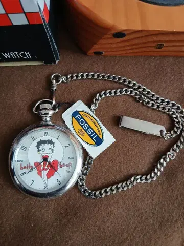 베티 회중시계 데드스탁 미사용 보관품