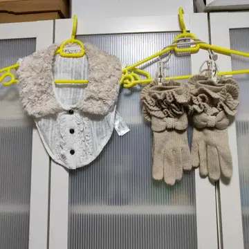 6068 새상품 액시즈 탈부착 카라 & 장갑