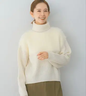 에어리 얀 도킹 니트 풀오버 URBANRESEARCHROSSO