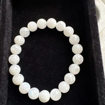 문스톤 팔찌 약 10mm