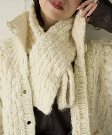 새상품 IENA LA BOUCLE 슬라브 울 핸드 니트 머플러