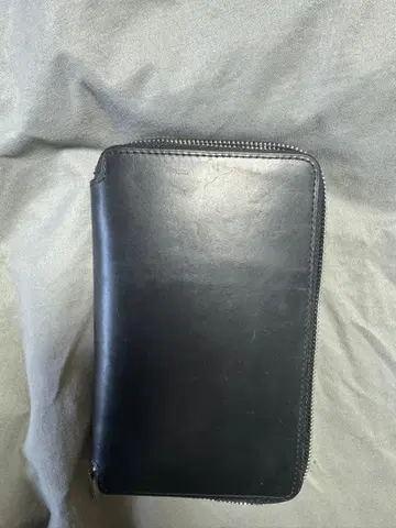 블랙 가죽 장지갑 1618