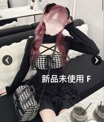 HONEYMEW 하운드투스 체크 패턴 하이넥 앙상블 상의 블랙 허니뮤우