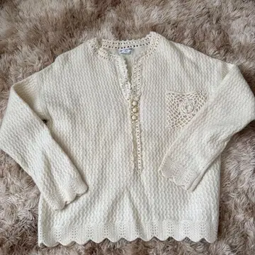 BETTY CHOW 캐시미어 니트 스웨터 S 사이즈