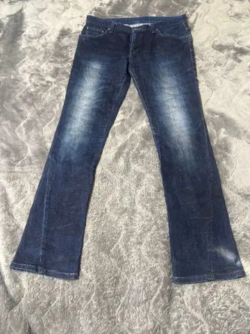 토네이도 마트 청바지