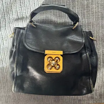 끌로에 네이비 핸드백