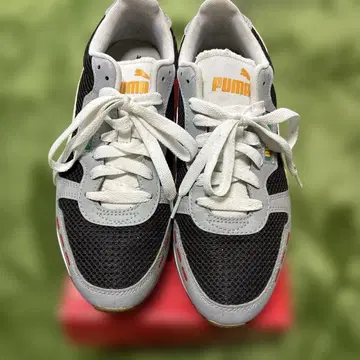 PUMA 스니커즈 블랙/화이트/그레이