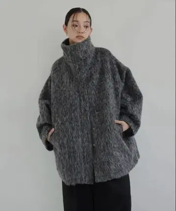 hellam 샤기 스탠드 카라 코트 차콜