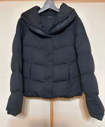 세일 타바사 다운 자켓 블랙 블랙 숏코트 사이즈 34