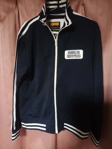 BROOKLYN INDUSTRIES 집업 자켓 초 빅 로고