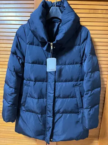 셰토와 다운 코트 네이비 프리