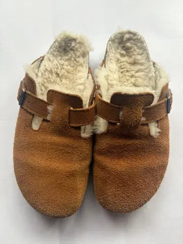 BIRKENSTOCK 스웨이드 퍼 사보 샌들 39