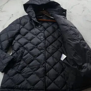 새상품급 XL 상당 매킨토시 화이트 택 다운 자켓 후드 퀼팅