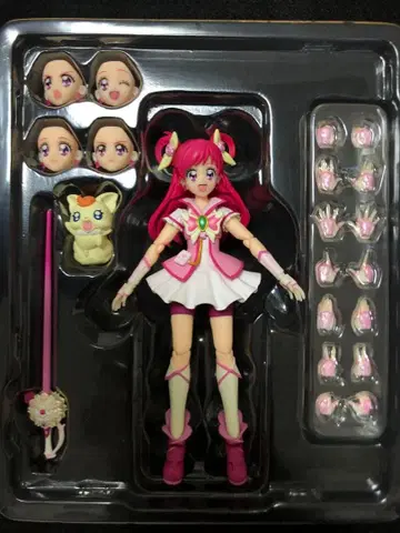 Yes 프리큐어 5GoGo 큐어 드림 피규아트 Figuarts