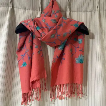 타라 블랑카 스톨 오렌지