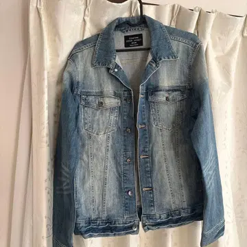 CONFIRM 데님 자켓 M 사이즈