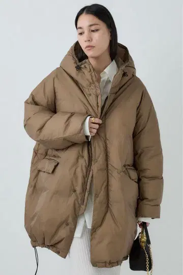 카오스 REMI RELIEF 별주 롱 다운