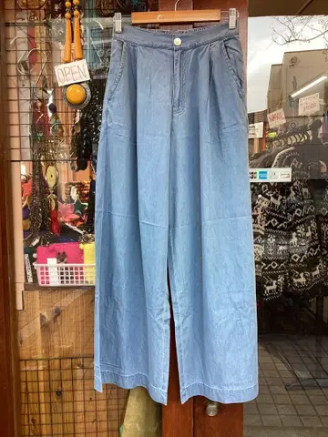 라이트 블루 데님 와이드 팬츠