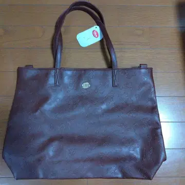 [ 택 포함 ] 칩과 데일 토트백 캐릭터 엠보싱 가공