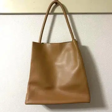 MODERN WEAVING 카우 가죽 숄더백