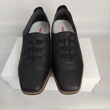 피구리노 블랙 로퍼 웨지힐